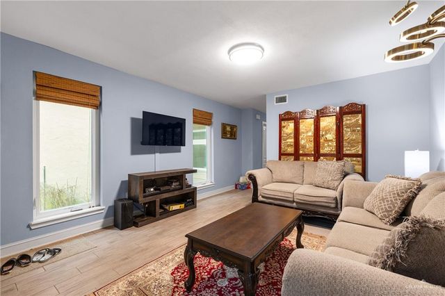 111 Santa Ana Avenue, Rancho Viejo, TX 78006