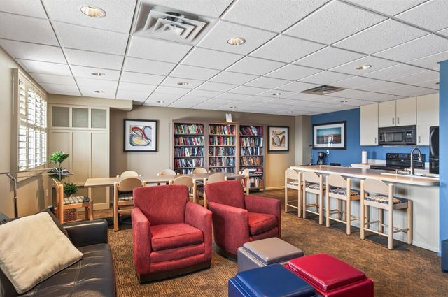 410 Groveland Avenue 702, Minneapolis, MN 55403
