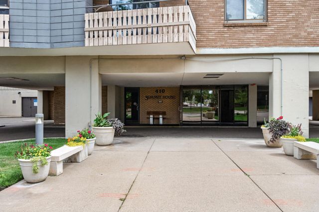 410 Groveland Avenue 702, Minneapolis, MN 55403