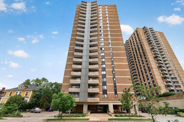 410 Groveland Avenue 702, Minneapolis, MN 55403