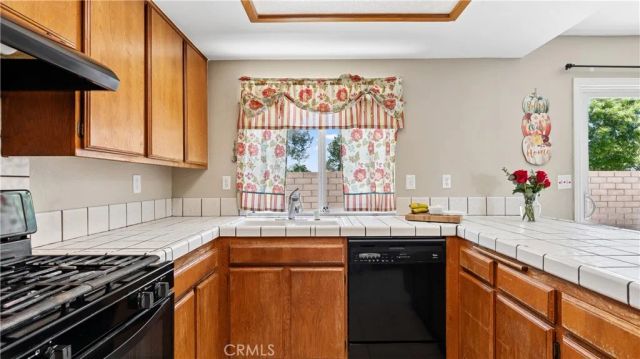 37819 Noble Court, Palmdale, CA 93552