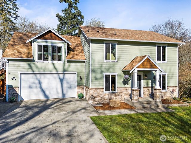 1312 203rd Avenue E, Lake Tapps, WA 98391
