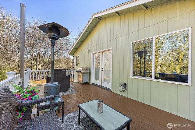 1312 203rd Avenue E, Lake Tapps, WA 98391