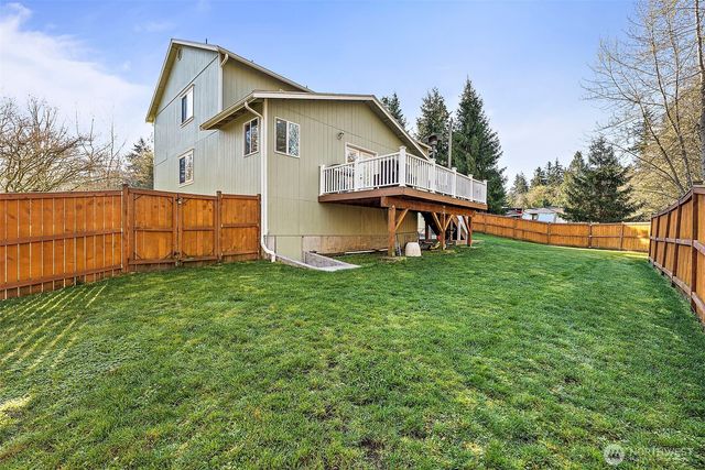 1312 203rd Avenue E, Lake Tapps, WA 98391