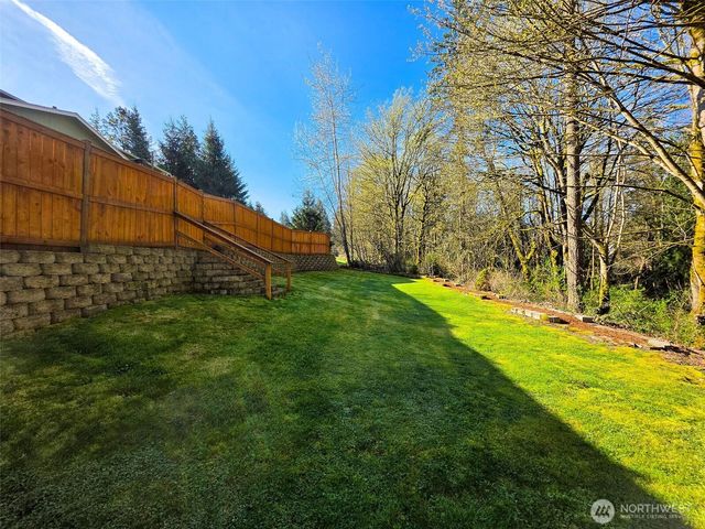 1312 203rd Avenue E, Lake Tapps, WA 98391