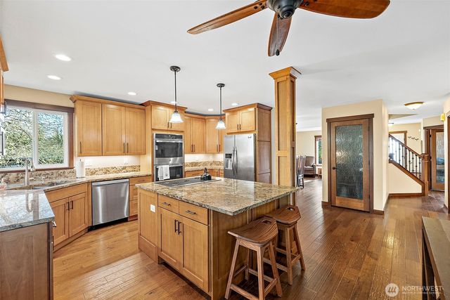 1312 203rd Avenue E, Lake Tapps, WA 98391