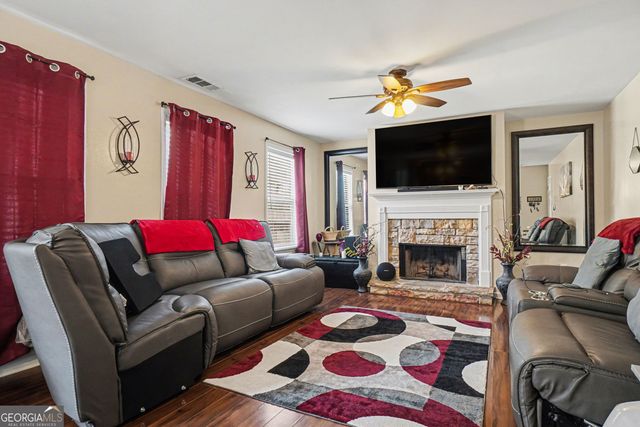 207 Logan Creek Lane, Dallas, GA 30132