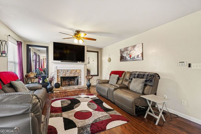 207 Logan Creek Lane, Dallas, GA 30132