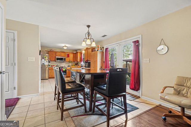 207 Logan Creek Lane, Dallas, GA 30132