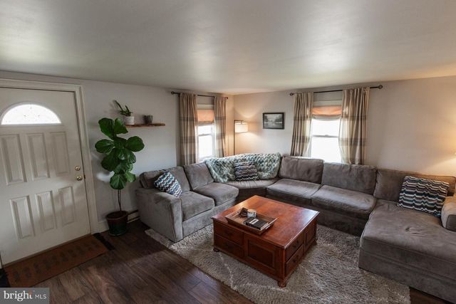 45 PLUM ST, Lititz, PA 17543