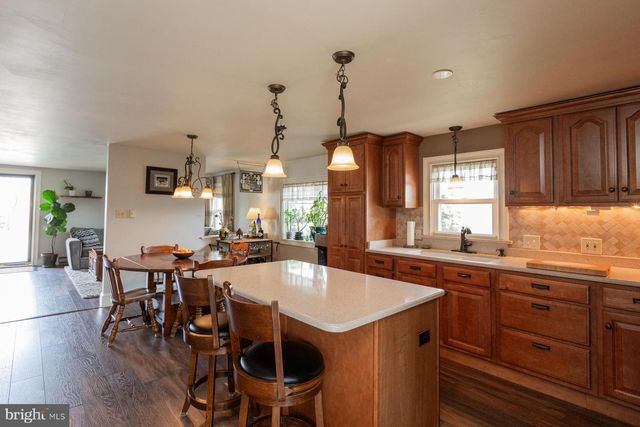 45 PLUM ST, Lititz, PA 17543