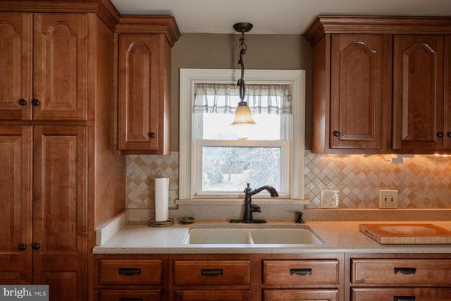 45 PLUM ST, Lititz, PA 17543