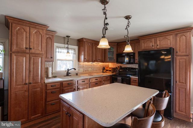 45 PLUM ST, Lititz, PA 17543