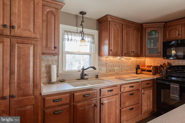 45 PLUM ST, Lititz, PA 17543