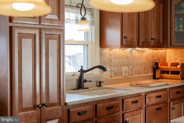 45 PLUM ST, Lititz, PA 17543