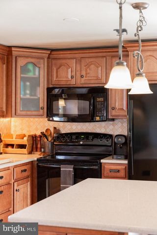 45 PLUM ST, Lititz, PA 17543