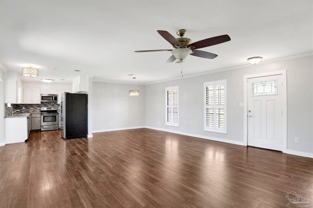 201 73rd Ave, Pensacola, FL 32506