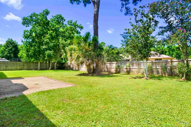 201 73rd Ave, Pensacola, FL 32506