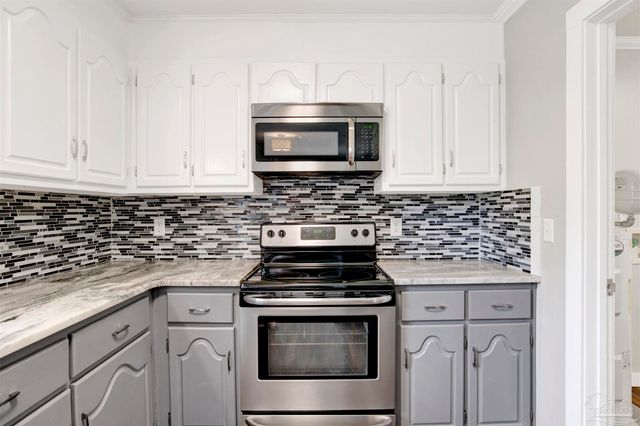 201 73rd Ave, Pensacola, FL 32506
