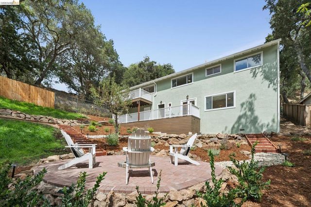 4325 Mountain View, Oakland, CA 94605