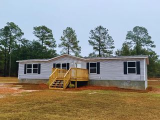 8225 S County Rd 55, Cottonwood, AL 36320