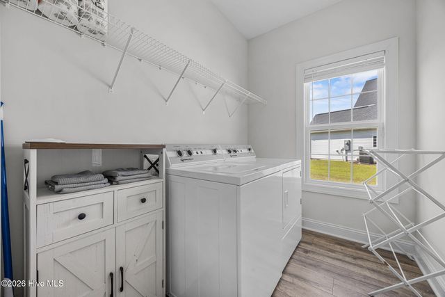 558 White Shoal Way, Sneads Ferry, NC 28460
