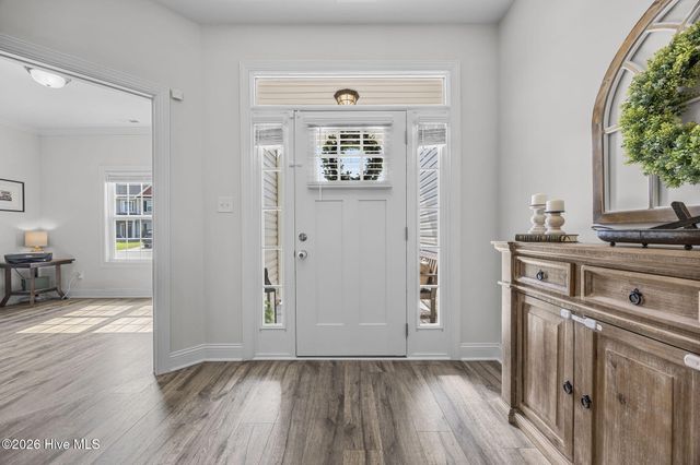 558 White Shoal Way, Sneads Ferry, NC 28460