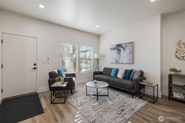 619 S 35th Street, Tacoma, WA 98418