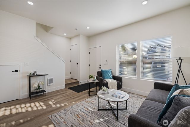 619 S 35th Street, Tacoma, WA 98418