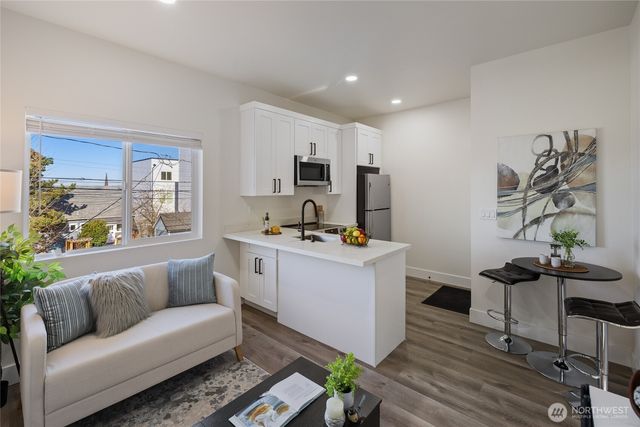 619 S 35th Street, Tacoma, WA 98418