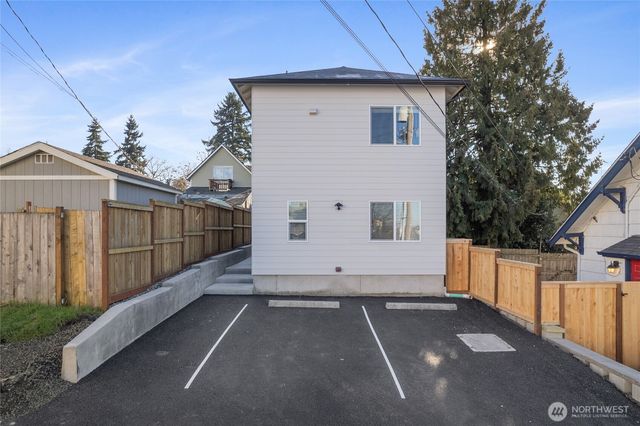 619 S 35th Street, Tacoma, WA 98418