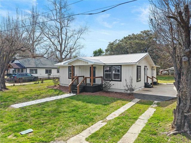 506 Byrne Street, Bay Minette, AL 36507