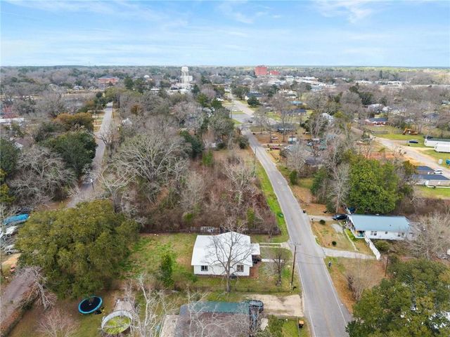 506 Byrne Street, Bay Minette, AL 36507