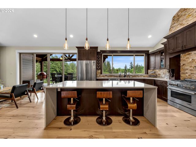 2545 S DEMARIS Pl, Ridgefield, WA 98642
