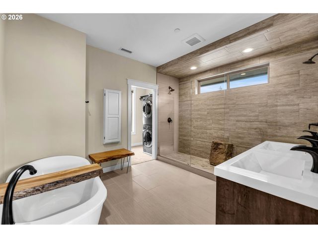 2545 S DEMARIS Pl, Ridgefield, WA 98642
