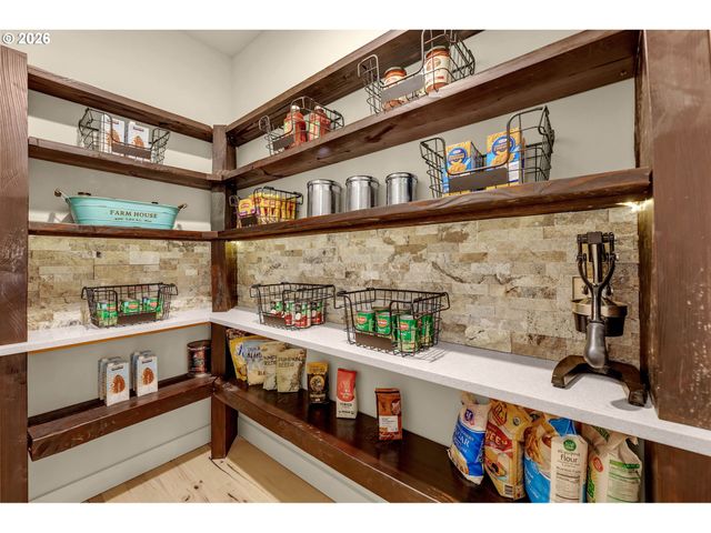 2545 S DEMARIS Pl, Ridgefield, WA 98642