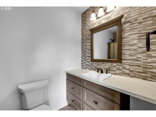 2545 S DEMARIS Pl, Ridgefield, WA 98642