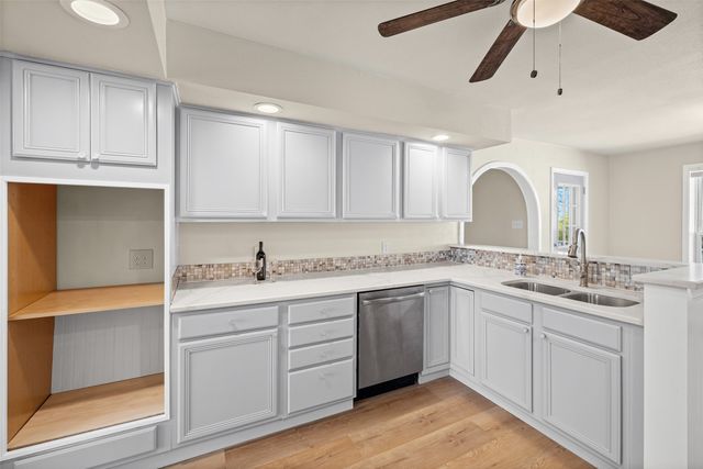 201 Gail Drive, Weatherford, TX 76085