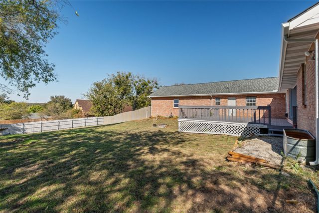 201 Gail Drive, Weatherford, TX 76085