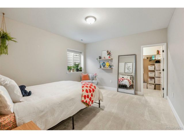 7000 S White Crow Way, Aurora, CO 80016