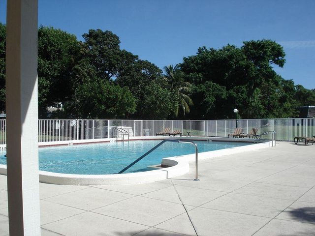 3743 Silver Lace Lane 3, Boynton Beach, FL 33436