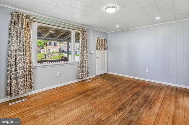 107 5TH AVE, Halethorpe, MD 21227