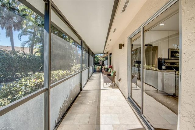 6425 Royal Woods DR, Fort Myers, FL 33908