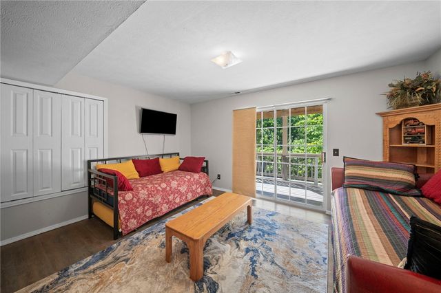 21289 Maple Drive, Garfield, AR 72732