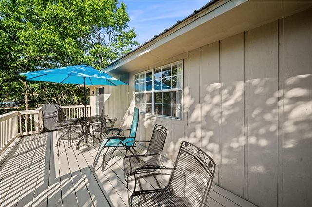 21289 Maple Drive, Garfield, AR 72732