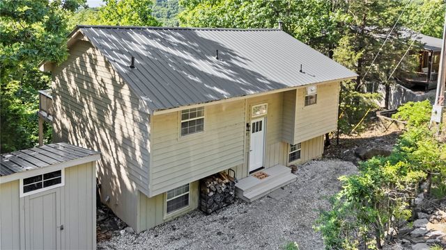 21289 Maple Drive, Garfield, AR 72732