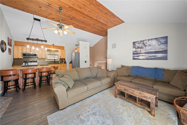 21289 Maple Drive, Garfield, AR 72732