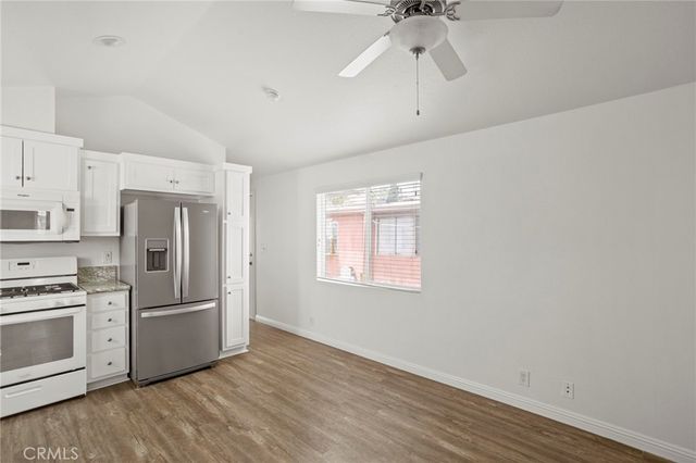 7650 Balboa Boulevard 129, Van Nuys, CA 91406