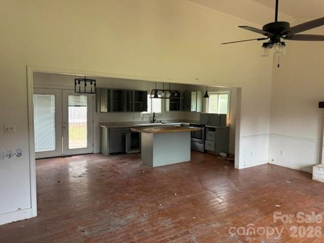 2005 Ada Williams Lane, Lenoir, NC 28645