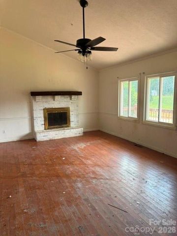 2005 Ada Williams Lane, Lenoir, NC 28645